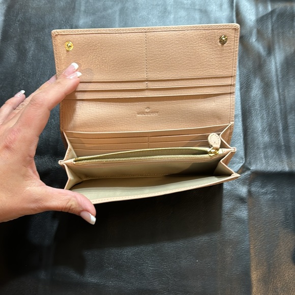 Mulberry Wallet - Picture 4 of 4